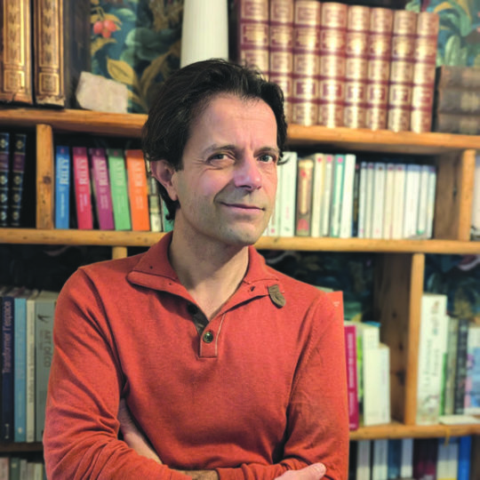 ALAIN CARLIOZ : soins énergétiques à distance